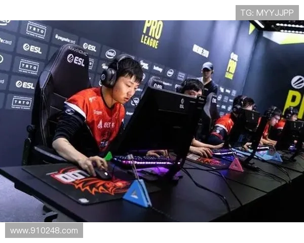 FPX战队在CSGO中的灵活转换体系与战术解析