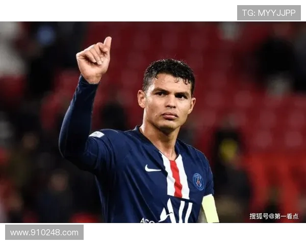 京多安的足球之路：从德甲新星到英超巨星的辉煌历程与成就分析