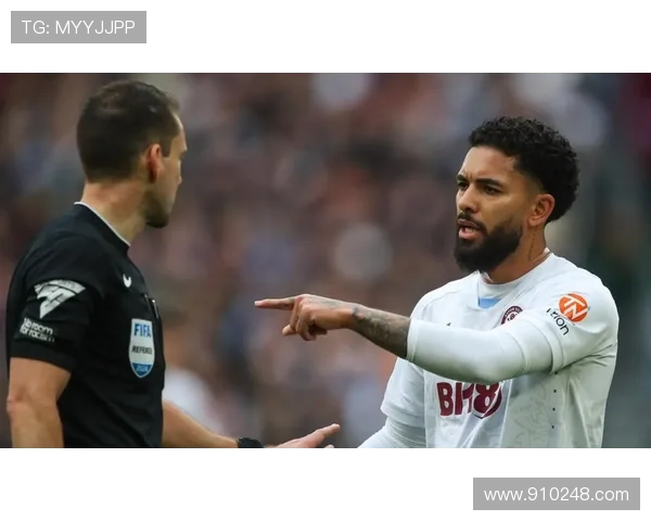 威宁顿凤凰迎战墨尔本城争夺胜利展开激烈对决