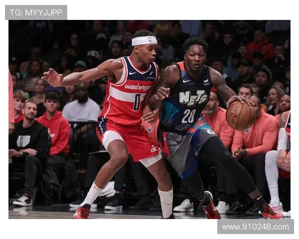 迈阿密热火与布鲁克林篮网激战正酣谁能在季后赛中笑到最后